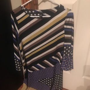 Adorable Alfani tunic.